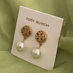 Tory Burch gold circular logo pearl drop earrings